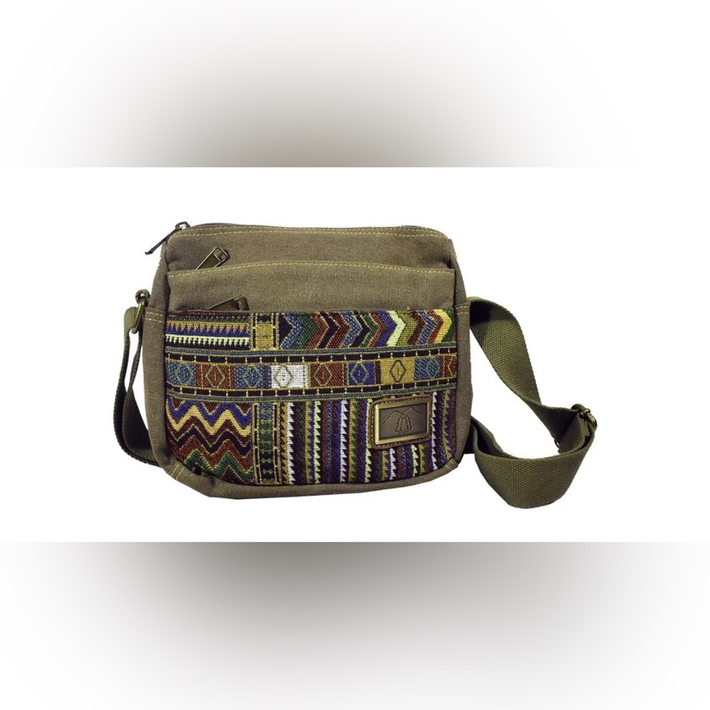 Jackson Mercantile green canvas bag. It’s Feasible, Bag Collection